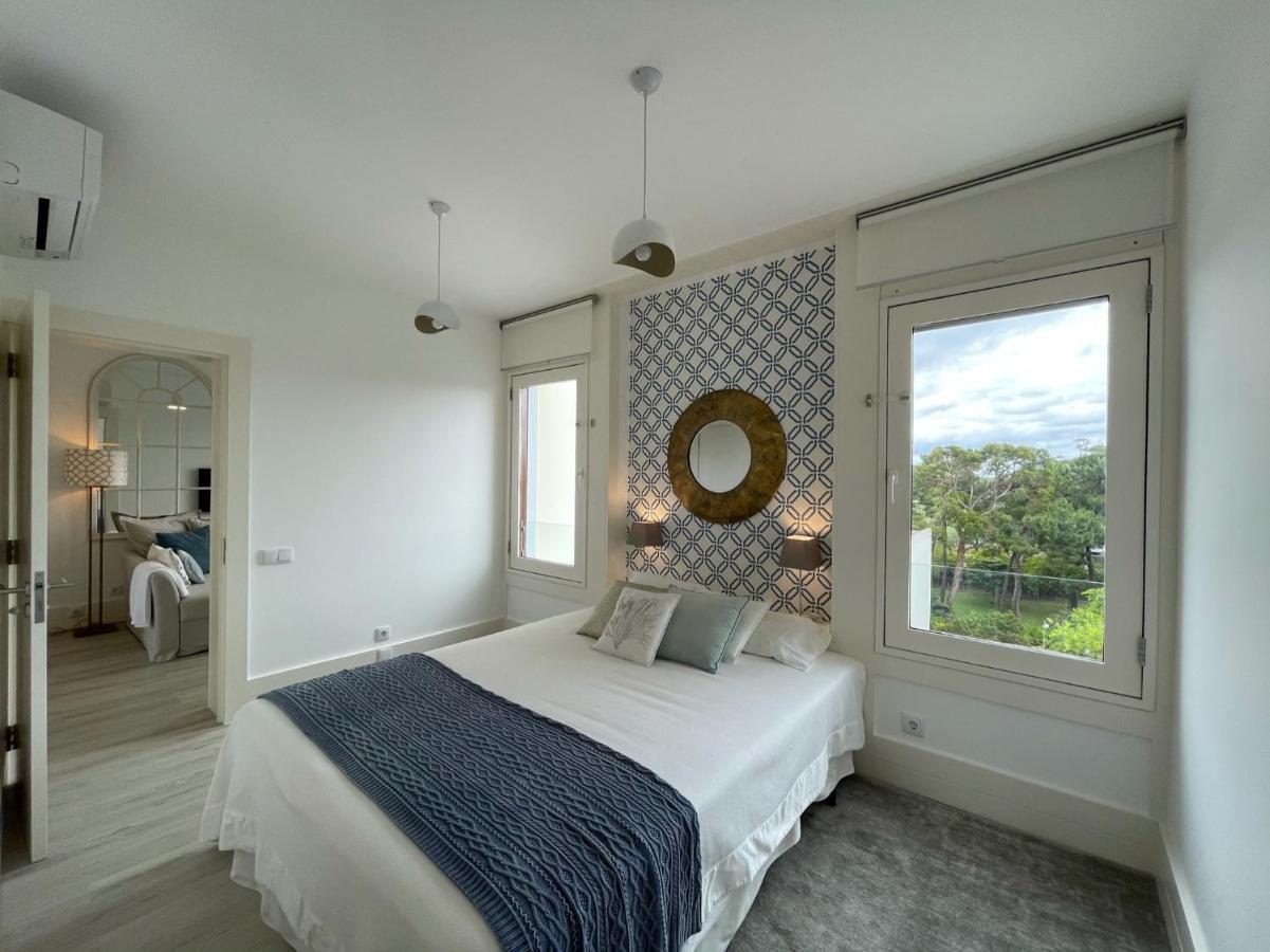 Beautiful Penthouse Apartment With Terrace - 4 Minute Walk To The Beach Troia Exterior foto